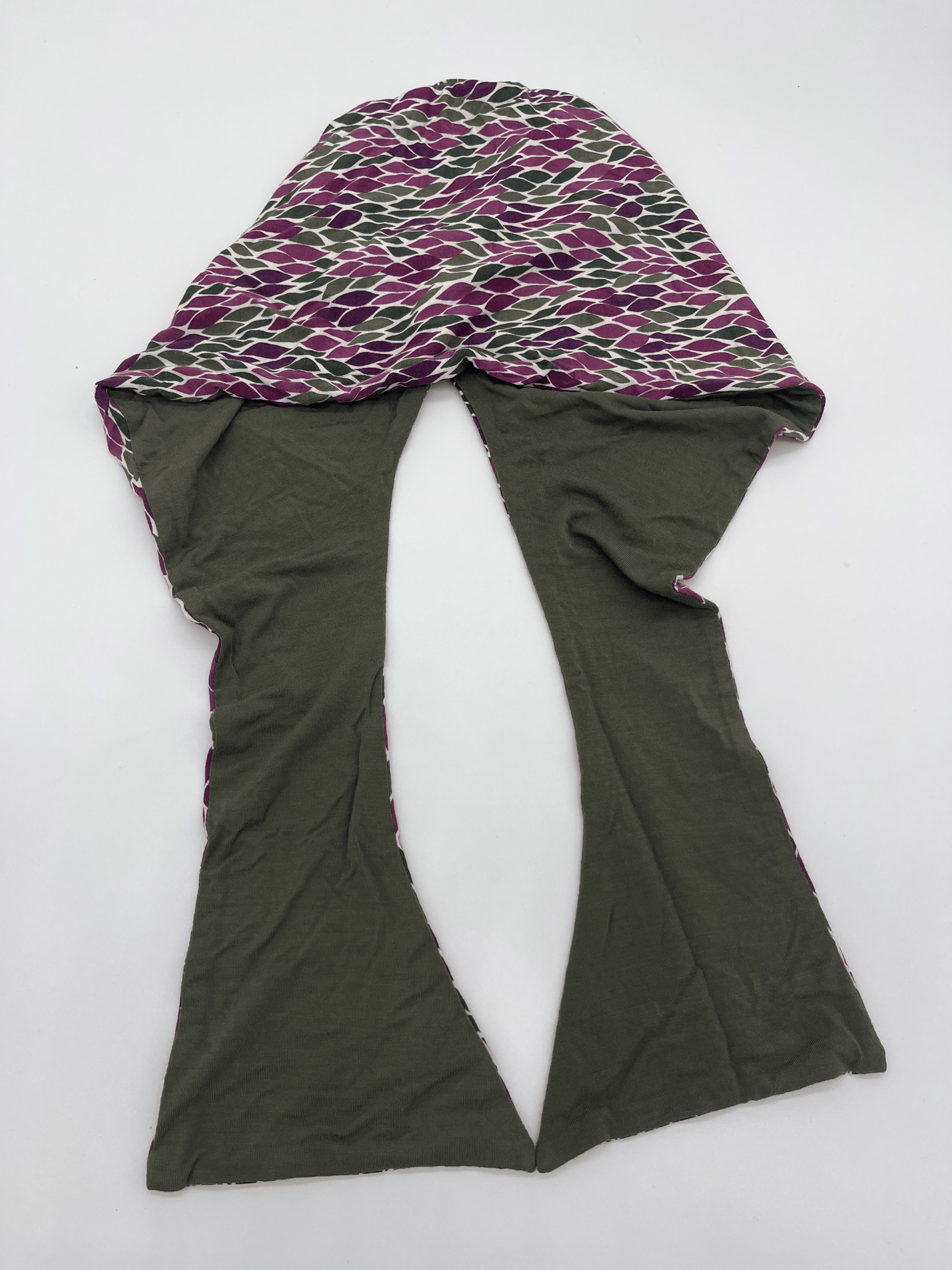 Soft Wrap Cap (Purple and Green Leaf Design)