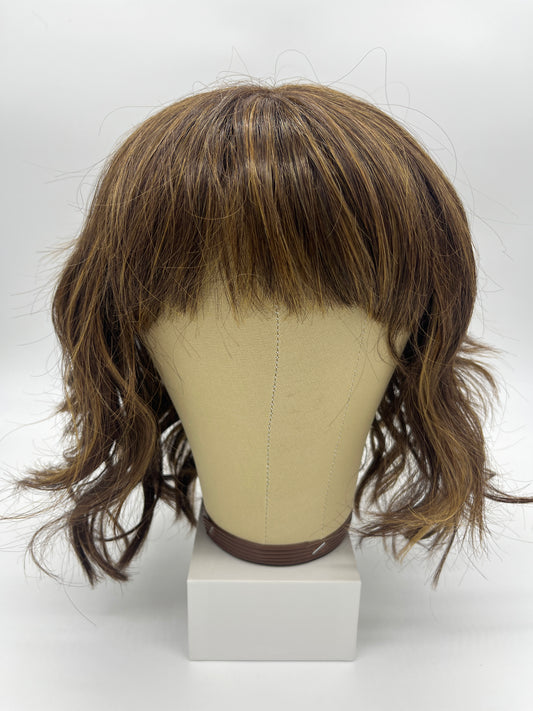 Wig Medium Length (Brown)
