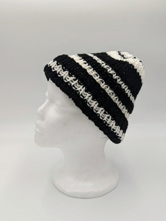 Knitted Beanie Cap (Black & White, One-Size)